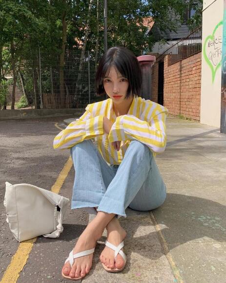 韩系少女穿搭，学生党的最好选择(图3)