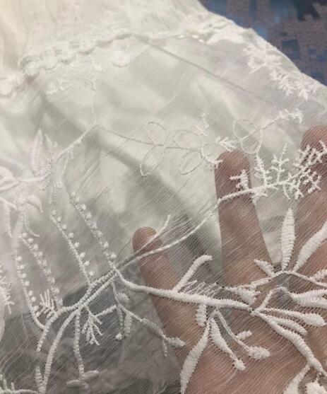 别总穿短裙，来试试“初恋连衣裙”(图4)