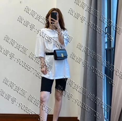 微信潮牌代理一手货源 潮牌服装原单货源一件代发(图1)
