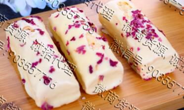 穷人怎么赚钱？休闲食品免费代理，一手货源0风险(图1)